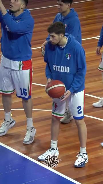 Ramiro jugando por Stadio Italiano